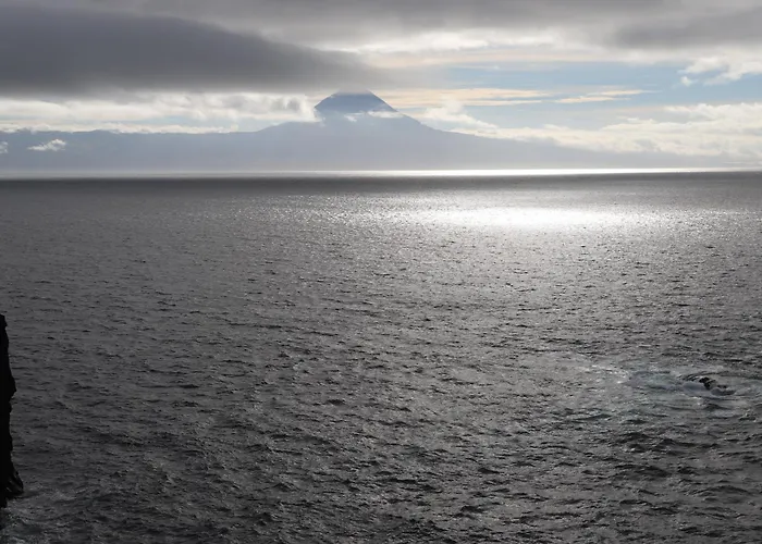 Mar D'abstracao דירה